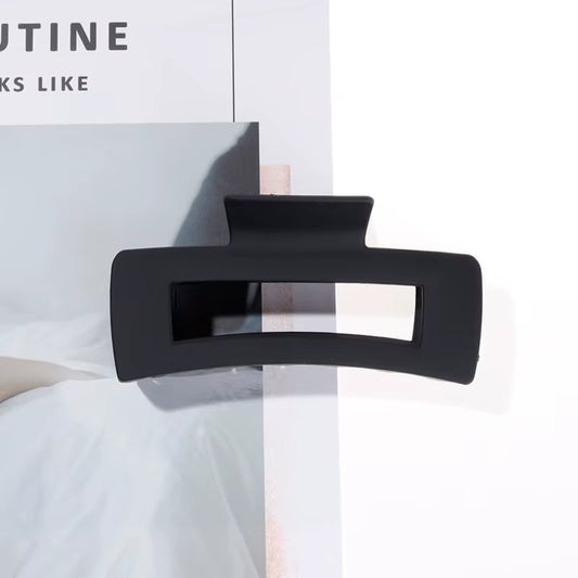 Stylish 4-Piece Set of Non-Slip Coffee and Black Claw Clips - Trendy Hair Accessories for Women and Girls